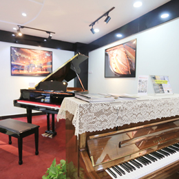 江北雅马哈钢琴专卖店